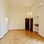 Rent 6 bedroom apartment of 180 m² in Firenze