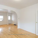 4 bedroom house of 1097 sq. ft in Toronto