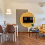 Rent 5 bedroom apartment of 80 m² in Rome