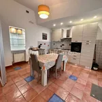 Rent 3 bedroom house of 90 m² in Brindisi