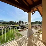 Rent 6 bedroom house of 210 m² in Seravezza