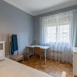 Rent 3 bedroom apartment in Porto