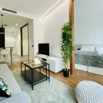 Rent 1 bedroom apartment of 646 m² in Barcelona