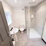 Rent 4 bedroom flat in North West England