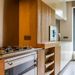 Huur 3 slaapkamer appartement van 252 m² in Brussels