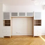 Rent 3 bedroom apartment in Brno