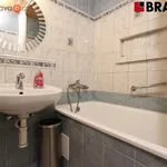 Rent 5 bedroom apartment of 85 m² in Brno