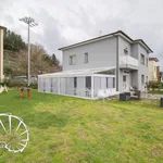 Rent 4 bedroom house of 250 m² in Vernio