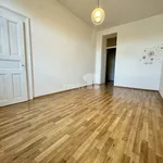 Pronajměte si 3 ložnic/e byt o rozloze 87 m² v Capital City of Prague