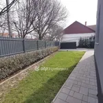 Rent 3 bedroom house of 78 m² in Békéscsaba