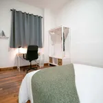 Rent a room of 150 m² in Valencia