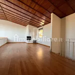 Rent 5 bedroom house of 163 m² in Florence