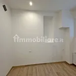 Affitto 3 camera appartamento di 65 m² in Parma