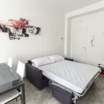 Rent 1 bedroom apartment of 60 m² in bologna