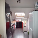 Rent 4 bedroom flat in Heaton