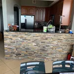 Rent 2 bedroom apartment in Miami