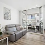 Rent 2 bedroom apartment in Port Melbourne