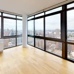 Rent 2 bedroom apartment in Manhattan