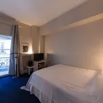 Appartement de 75 m² avec 1 chambre(s) en location à Paris