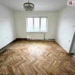 Pronajměte si 1 ložnic/e dům o rozloze 100 m² v Uherské Hradiště