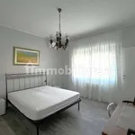 Rent 3 bedroom apartment of 77 m² in Venice