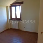 Affitto 4 camera casa di 65 m² in Treia