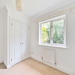 Rent 4 bedroom house in South East England