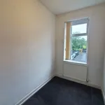 Rent 3 bedroom flat in North East England