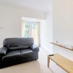 Rent 3 bedroom flat in West Midlands