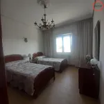 Alquilo 3 dormitorio apartamento de 76 m² en Pamplona - Iruña