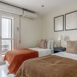 Rent 3 bedroom apartment of 84 m² in Madrid