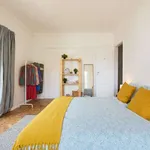 Rent a room in lisbon