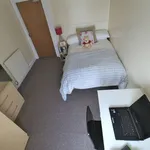 Rent 9 bedroom house in East Midlands