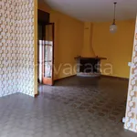 Rent 4 bedroom apartment of 100 m² in Cassino