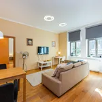 Rent 1 bedroom apartment of 50 m² in Prague