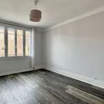 Appartement de 110 m² avec 3 chambre(s) en location à Beauvais