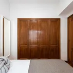 Rent a room of 118 m² in madrid