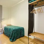 Rent 3 bedroom apartment of 1184 m² in Barcelona