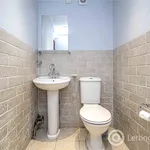 Rent 3 bedroom apartment in Glasgow