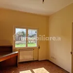 Rent 5 bedroom house of 350 m² in Rome