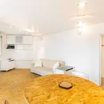 Appartement de 55 m² avec 1 chambre(s) en location à paris