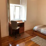 Rent a room in lisbon