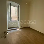 Affitto 2 camera appartamento di 60 m² in Genova