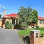 Rent 4 bedroom house in Moorabbin