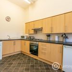 Rent 4 bedroom flat in Edinburgh