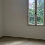 Appartement de 65 m² avec 4 chambre(s) en location à Bastia