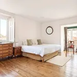 Rent 3 bedroom apartment of 100 m² in Lisboa