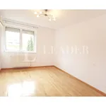 Rent 3 bedroom apartment of 118 m² in Bucuresti