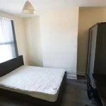 Rent 2 bedroom flat in West Midlands