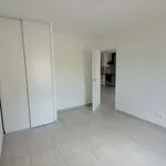 Rent 3 bedroom apartment of 71 m² in Nîmes